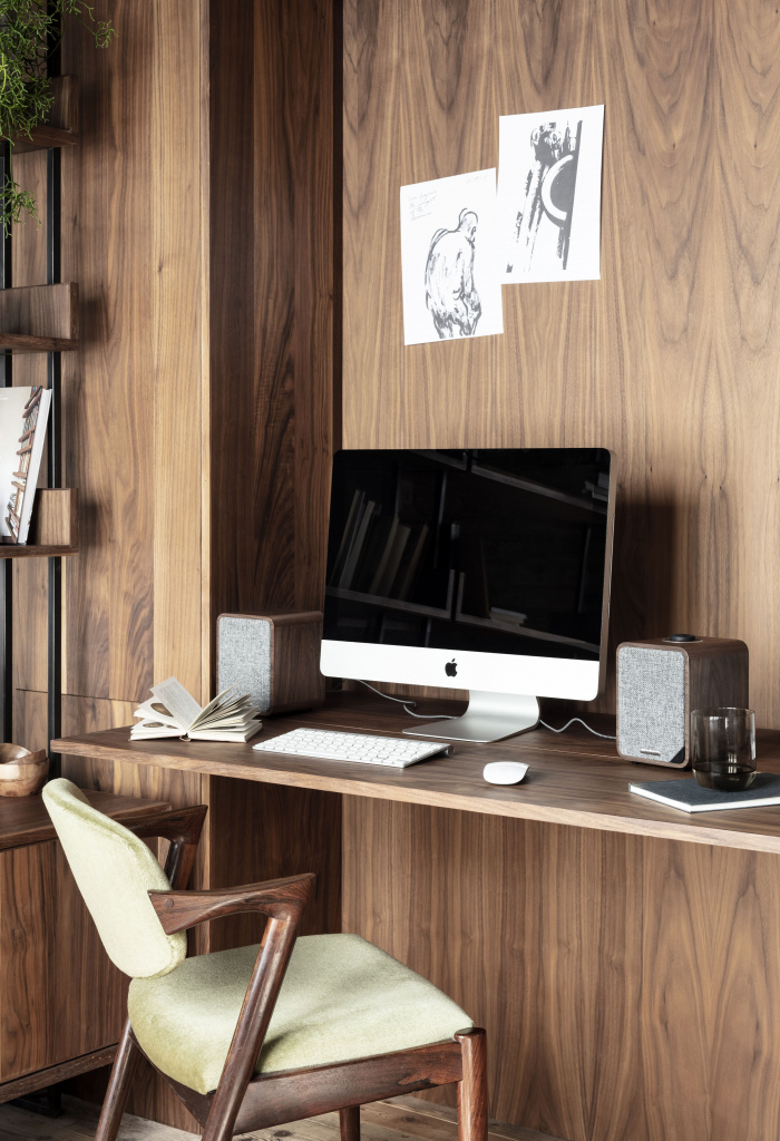 MR1_Walnut_0718-1_1.jpg MR1_Walnut_0718-1_1.jpg