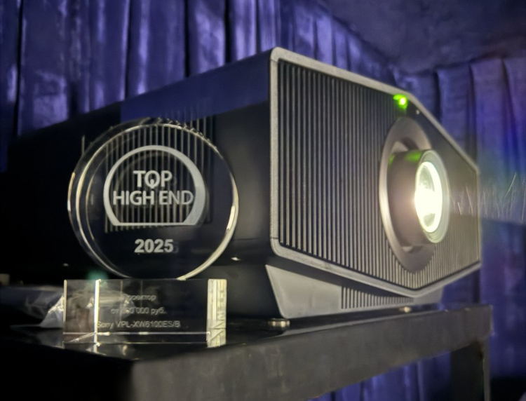 проектор с нормальным столом.png