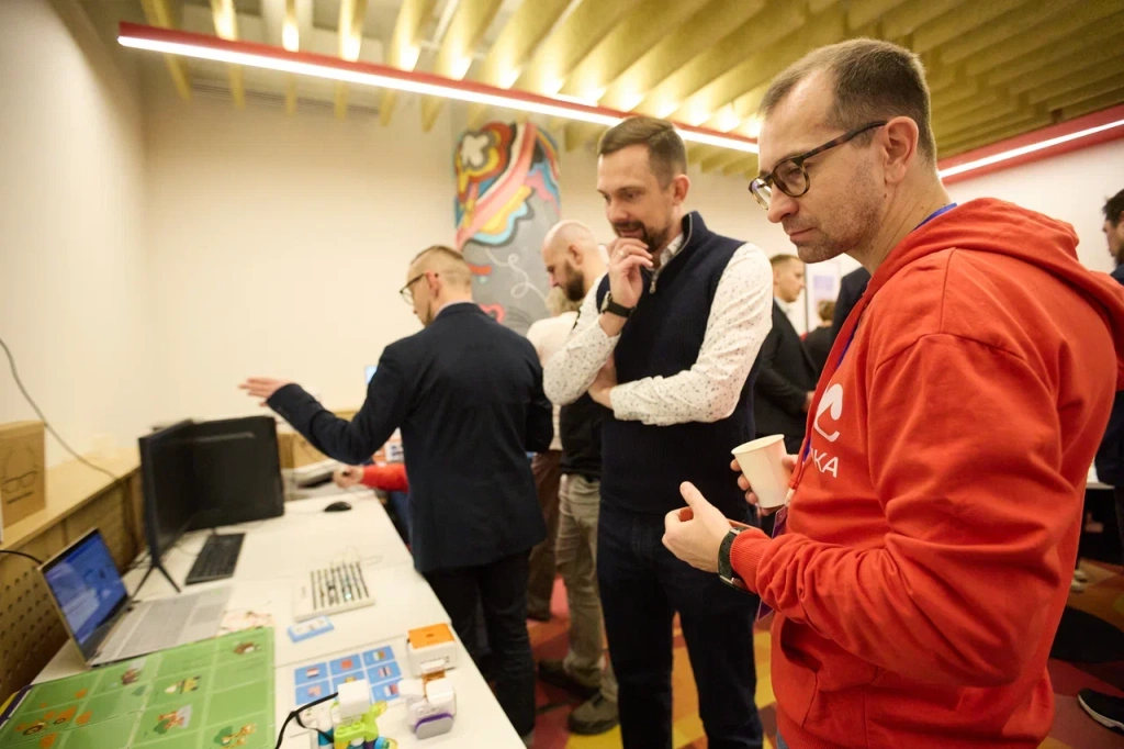 IMG_21.jpg IMG_21.jpg