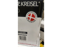 Полочные акустические системы M&K LCR750. Цвет: Черный винил [Black Vinyl/Metal Black]