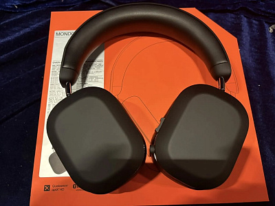 Полноразмерные Bluetooth наушники Mondo by Defunc Полноразмерные Bluetooth наушники Mondo by Defunc