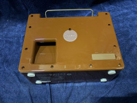 Портативная аудиосистема Tivoli SongBook. Цвет: Кремовый/Коричневый [Cream/Brown]