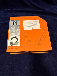 Полноразмерные Bluetooth наушники Mondo by Defunc, цвет - прозрачный