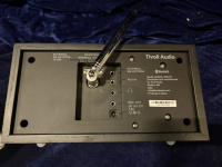 Радиоприемник Tivoli Model One BT Цвет: Черный/Черный/Серебро [Black/Black/Silver]