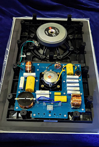 Встраиваемая акустическая система JBL Synthesis SCL-4 Встраиваемая акустическая система JBL Synthesis SCL-4