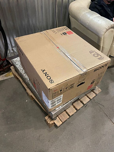 Кинотеатральный 4K проектор Sony VPL-VW590ES (черный)