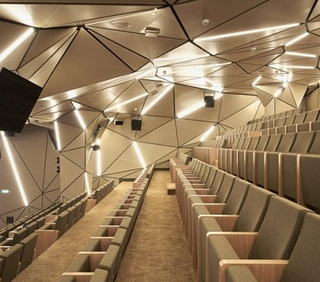 Многофункциональные и конференц-залы