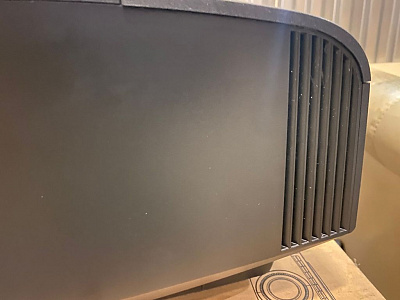 Кинотеатральный 4K проектор Sony VPL-VW590ES (черный)