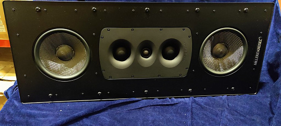 Встраиваемая акустическая система M&K Sound IW500, в корпусе