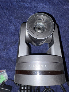 NDI PTZ-камера Avonic AV-CM70-NDI-B Черного цвета