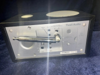 Радиоприемник с часами Tivoli Model Three BT Цвет: Черный [Black]