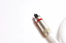 Кабель оптический Van den Hul Optocoupler MK II. Длина 2 метра