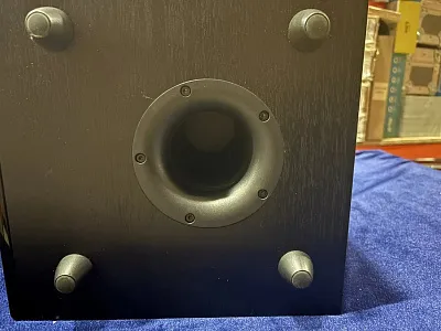 Сабвуфер DALI SUB E-9 F