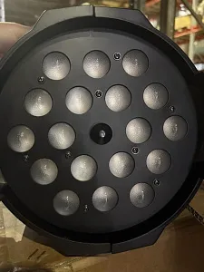 Стационарный прожектор типа LED PAR - Exell Lighting EXLPAR1818RGBWAUV