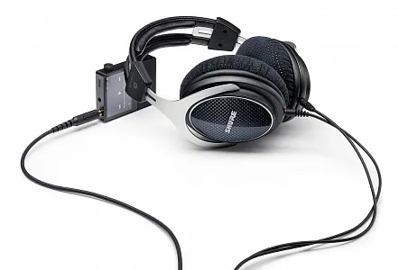 Студийные профессиональные наушники Shure SRH1540-BK Студийные профессиональные наушники Shure SRH1540-BK