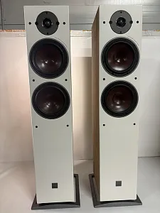 Напольная акустическая система DALI OBERON 7 Цвет: Светлый дуб[LIGHT OAK]