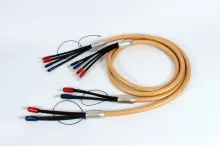Акустический кабель  Van den Hul Mounted set 3T The Cumulus Hybrid. 4 метра пара. Разъем BERRI bi-amping  (4-4) Цвет: золотой