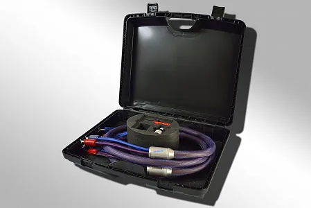 Акустический кабель Van den Hul Mounted set 3T The Cumulus Hybrid. 2 метра пара. Разъем BERRI (2-2) Цвет: золотой Акустический кабель Van den Hul Mounted set 3T The Cumulus Hybrid. 2 метра пара. Разъем BERRI (2-2) Цвет: золотой