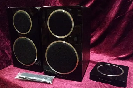 Полочные беспроводные акустические системы Wharfedale Diamond A1 System