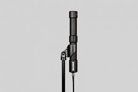 Полуволновая антенна Shure UA860SWB.