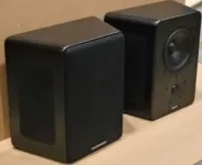 Трипольные акустические системы M&K Sound S300T
