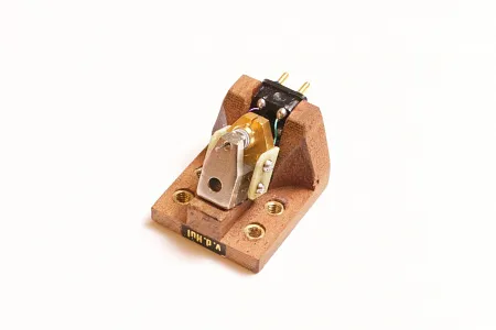 Головка звукоснимателя Van den Hul Crimson XGW Головка звукоснимателя Van den Hul Crimson XGW
